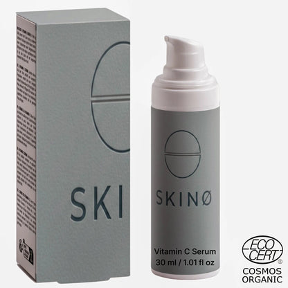 SKINØ Nordic Glow Serum 30ml med vitamin C och hyaluronsyra – ansiktsserum för glow, jämnare hudton och återfuktning, ECOCERT COSMOS ORGANIC vegansk.