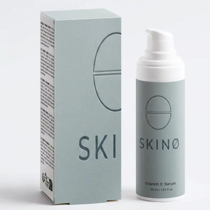 SKINØ Nordic Glow Serum – Vitamin C & Hyaluronsyra – Ansiktsserum | FaceTAN